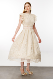 فستان نيفيلي متوسط الطول من الدانتيل - طراز بوهيمي عتيق - تفاصيل مكشكشة