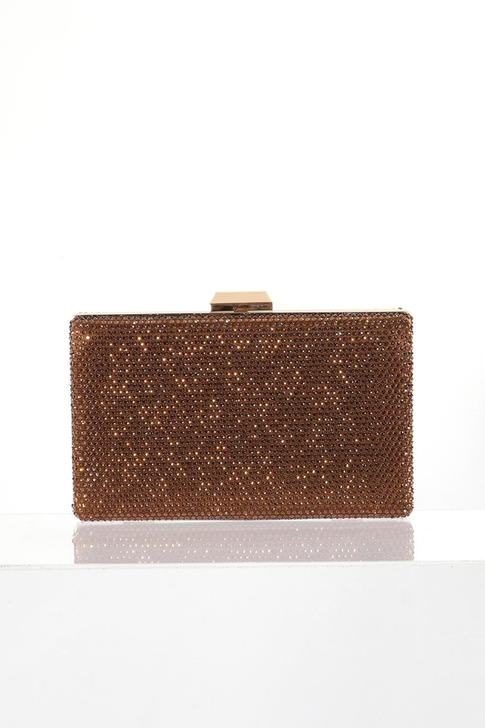 حقيبة سهرة مزينة بأحجار كريمة وحزام سلسلة