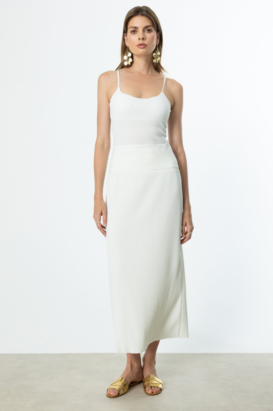 تنورة ميدي مضلعة