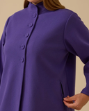 معطف بأزرار وياقة صينية بمقاسات كبيرة من جالا-شي