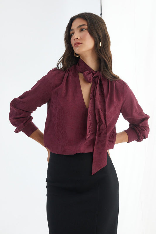 بلوزة نسائية من نار 25NK22318