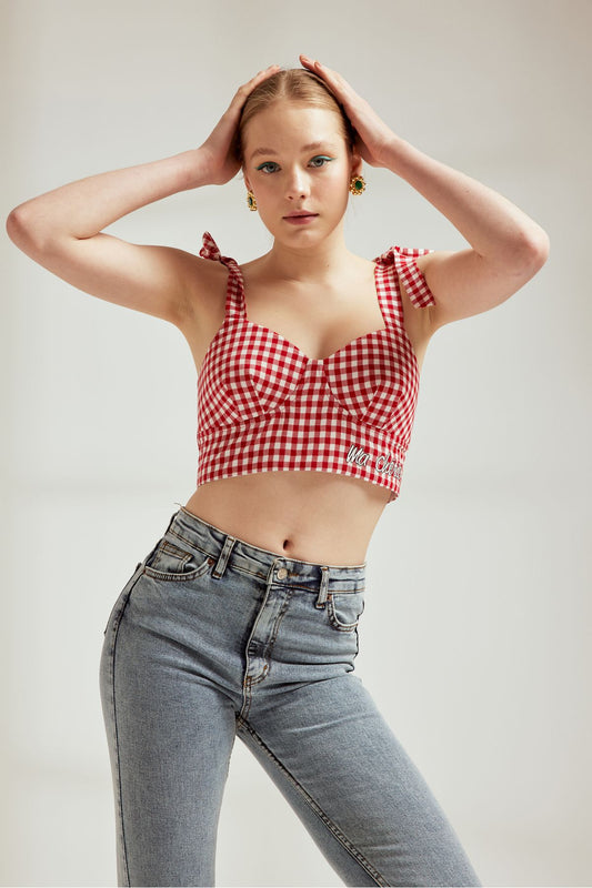 مشدّ نسائي من نار 22141338