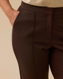 بنطلون كلاسيكي بمقاسات كبيرة مع جيوب من جالا-إكسي