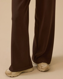 بنطال واسع الساقين، طويل، مزود بجيوب