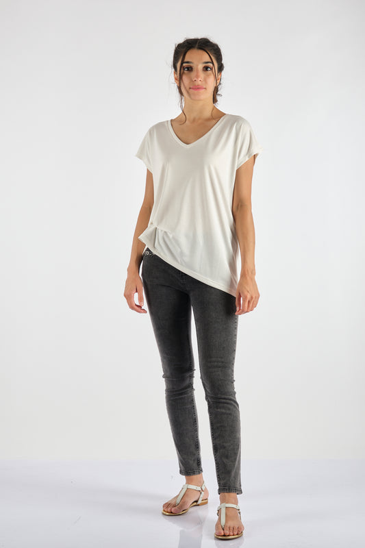 Garmenty Oversize V Yaka Kadın T-Shirt - Rahat ve Şık