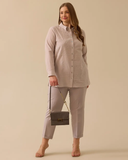 تونيك مطرز بمقاسات كبيرة مزين بالترتر، من تصميم جالا-شي