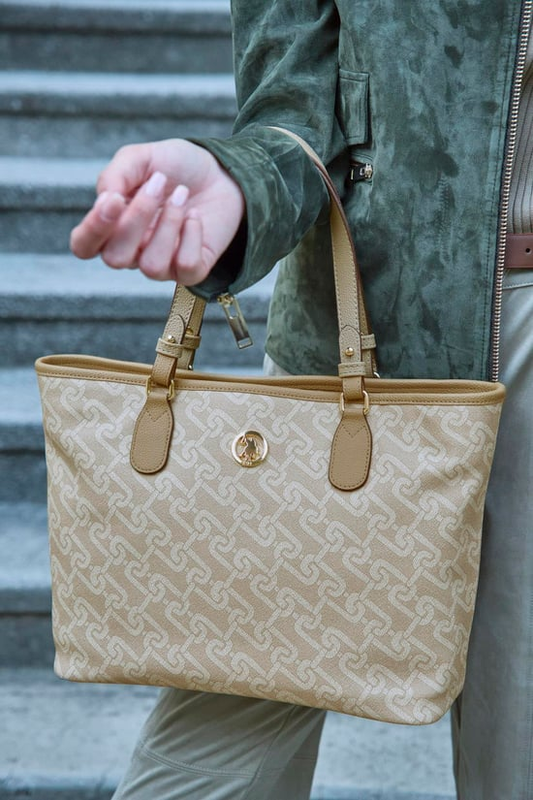 حقيبة كتف نسائية من يو إس بولو أسوسييشن، رقم الموديل US23520