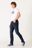 Wrangler Slim Fit Erkek Jean - Günlük Şıklık