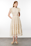 فستان نيفيلي متوسط ​​الطول من الدانتيل - طراز بوهيمي عتيق - تفاصيل مكشكشة