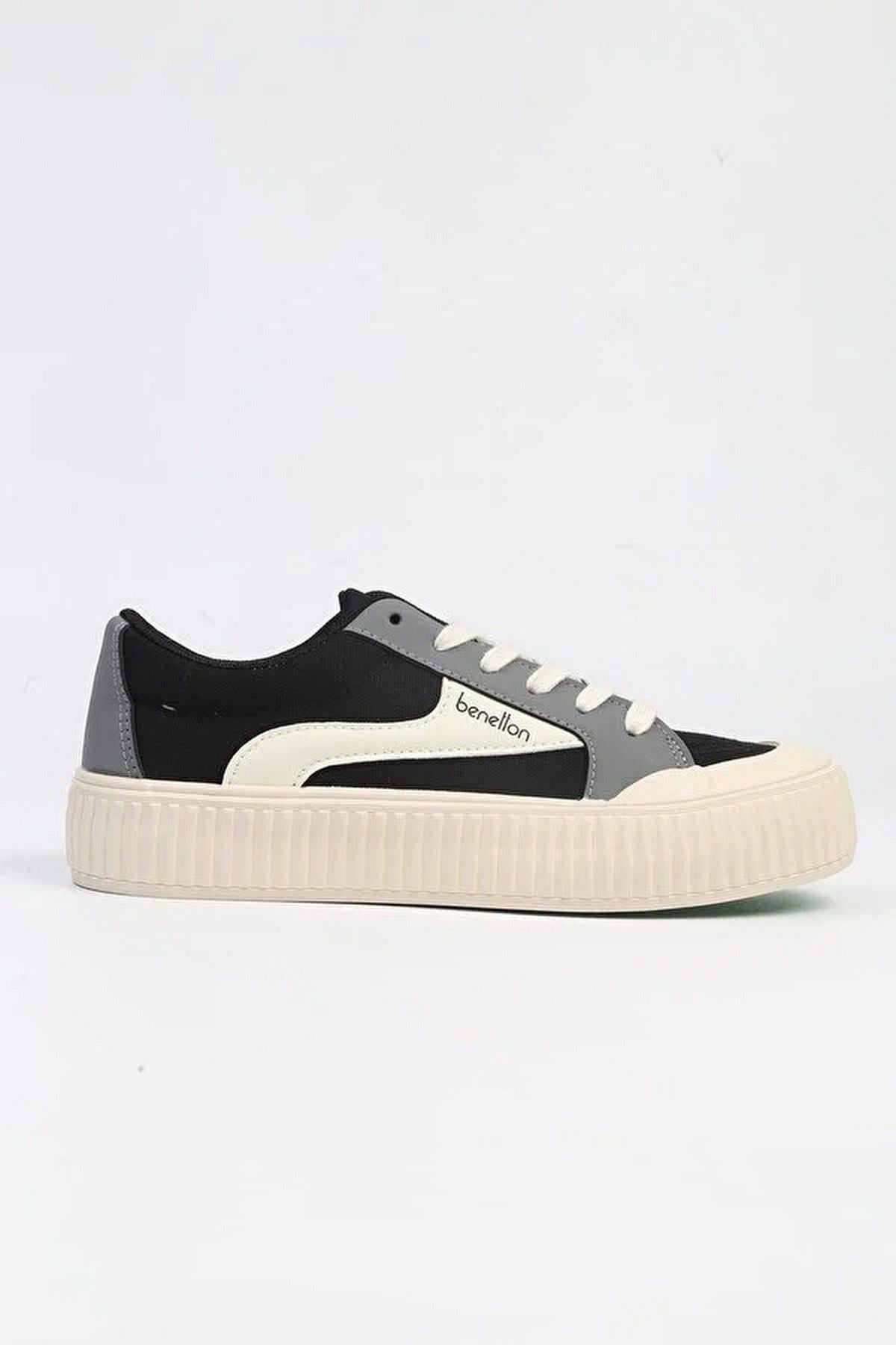 Benetton Kadın Günlük Minimalist Sneaker - Rahat ve Şık Platform Ayakkabı Translation missing: tr.content.product_image_secondary