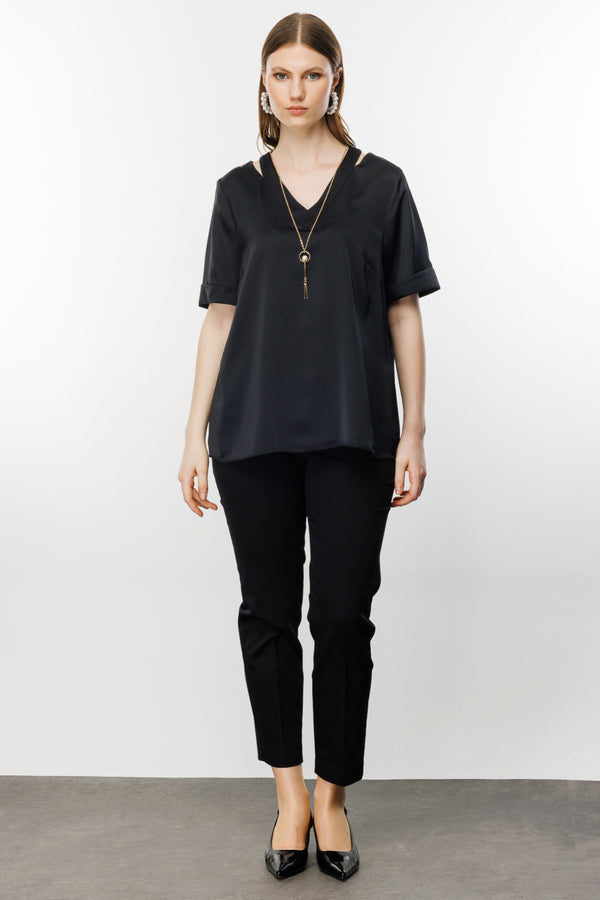 Ekol Oversize V Yaka Kadın Bluz - Minimalist Saten Günlük Bluz