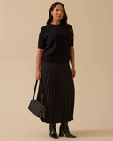 بلوزة أساسية محبوكة بأكمام قصيرة بمقاسات كبيرة من Gala-Xi