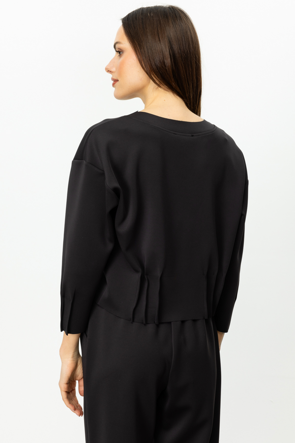 On Kadın Minimalist Crop Bluz - Oversize 3/4 Kol Yuvarlak Yaka