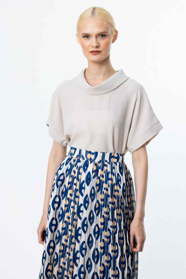 On Minimalist Oversize Kapak Yaka Kısa Kol Kadın Bluz - Günlük Stil