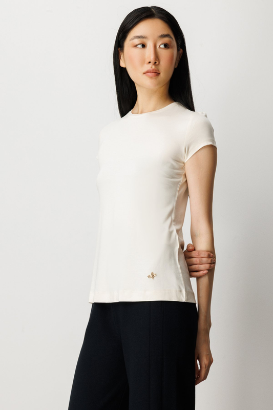 بلوزة أساسية بأكمام قمرية وياقة من عشرة زيرو