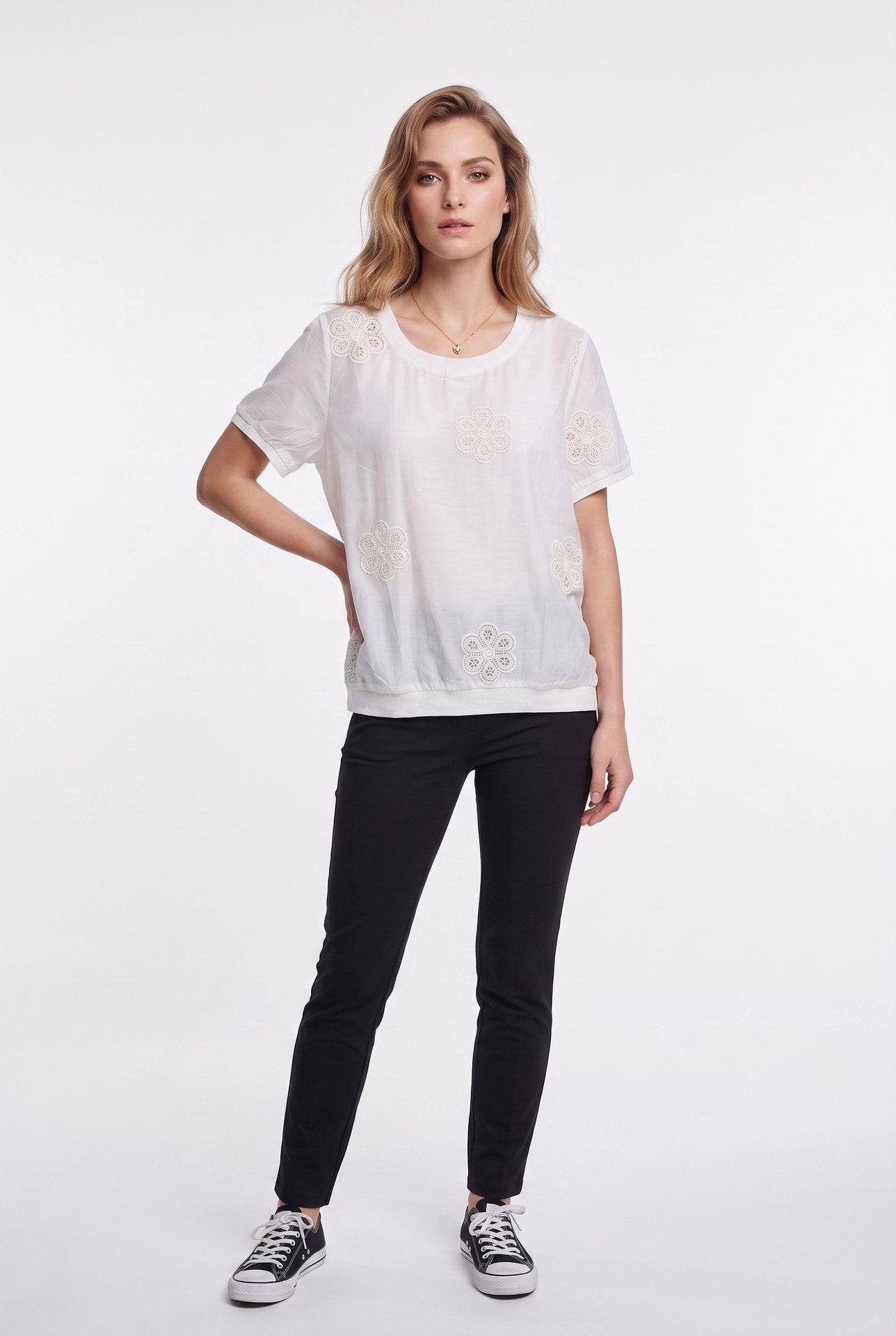 BLUZ VEDİ Ana görsel