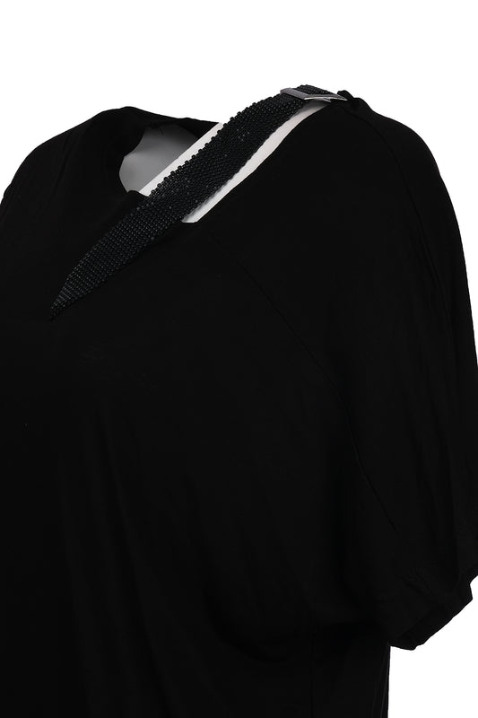 بلوزة يساتيس