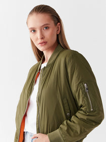 Only Minimalist Crop Bomber Ceket - Günlük & Şık | Hemen Al!