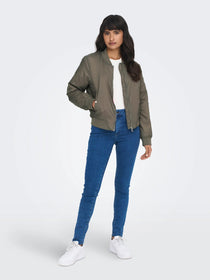 Only Minimalist Crop Bomber Ceket - Günlük & Şık | Hemen Al!