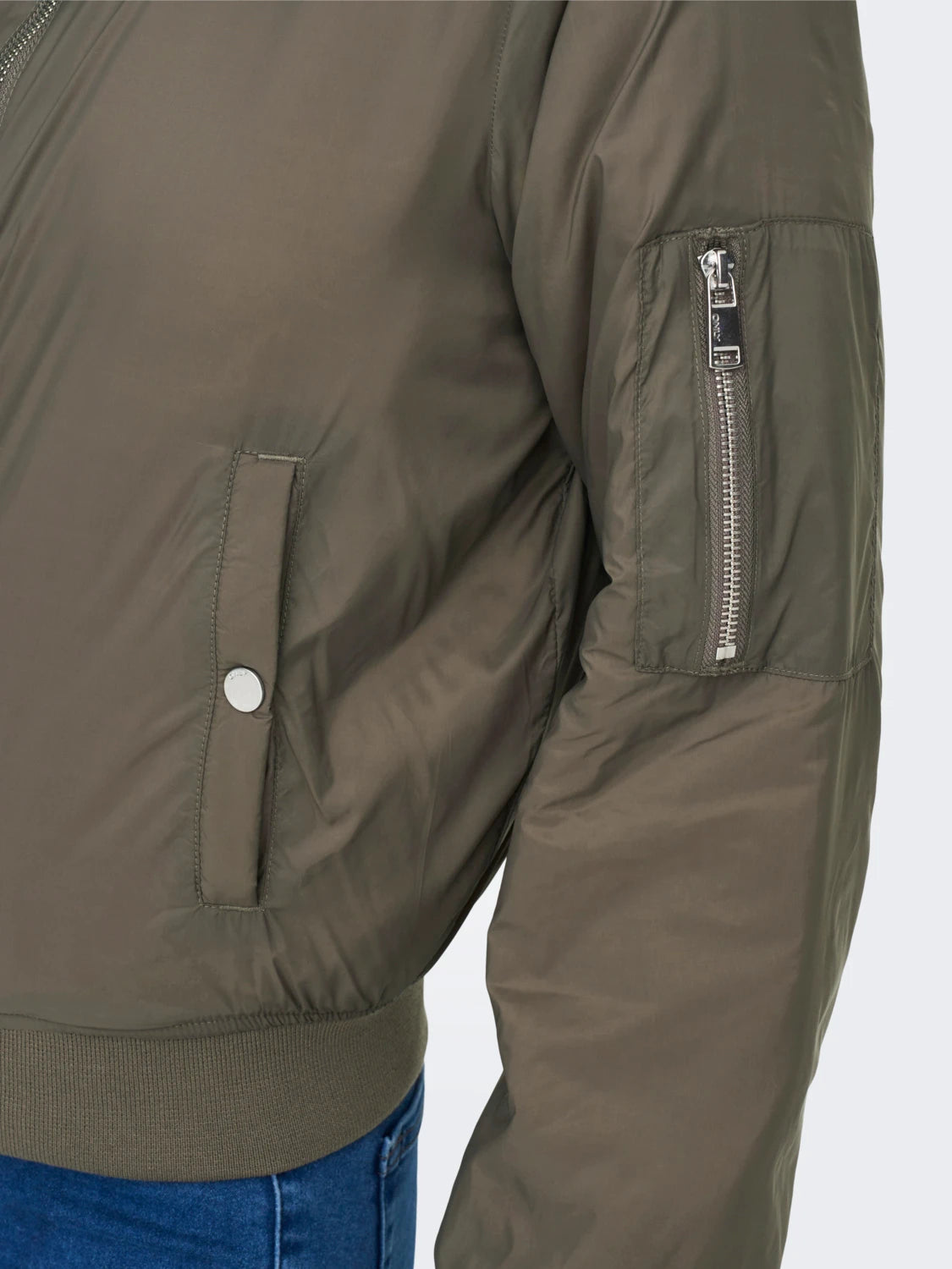 Only Minimalist Crop Bomber Ceket - Günlük & Şık | Hemen Al!