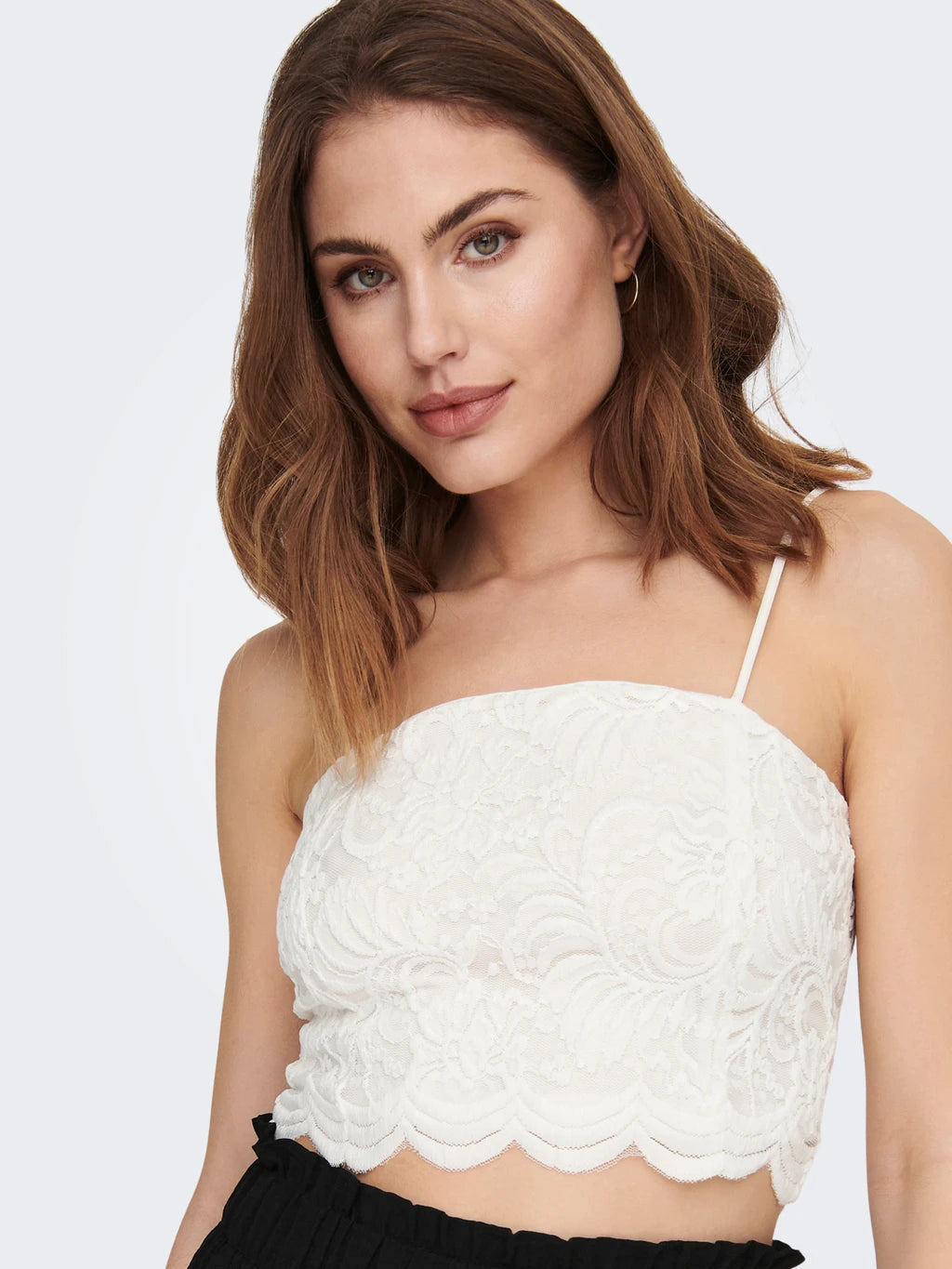 Only Kadın Dantelli İnce Askılı Crop Büstiyer - Minimalist Yazlık