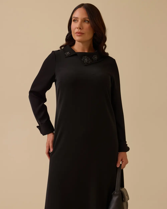 Büyük Beden Yaka İşlemeli Midi Elbise Gala-Xi