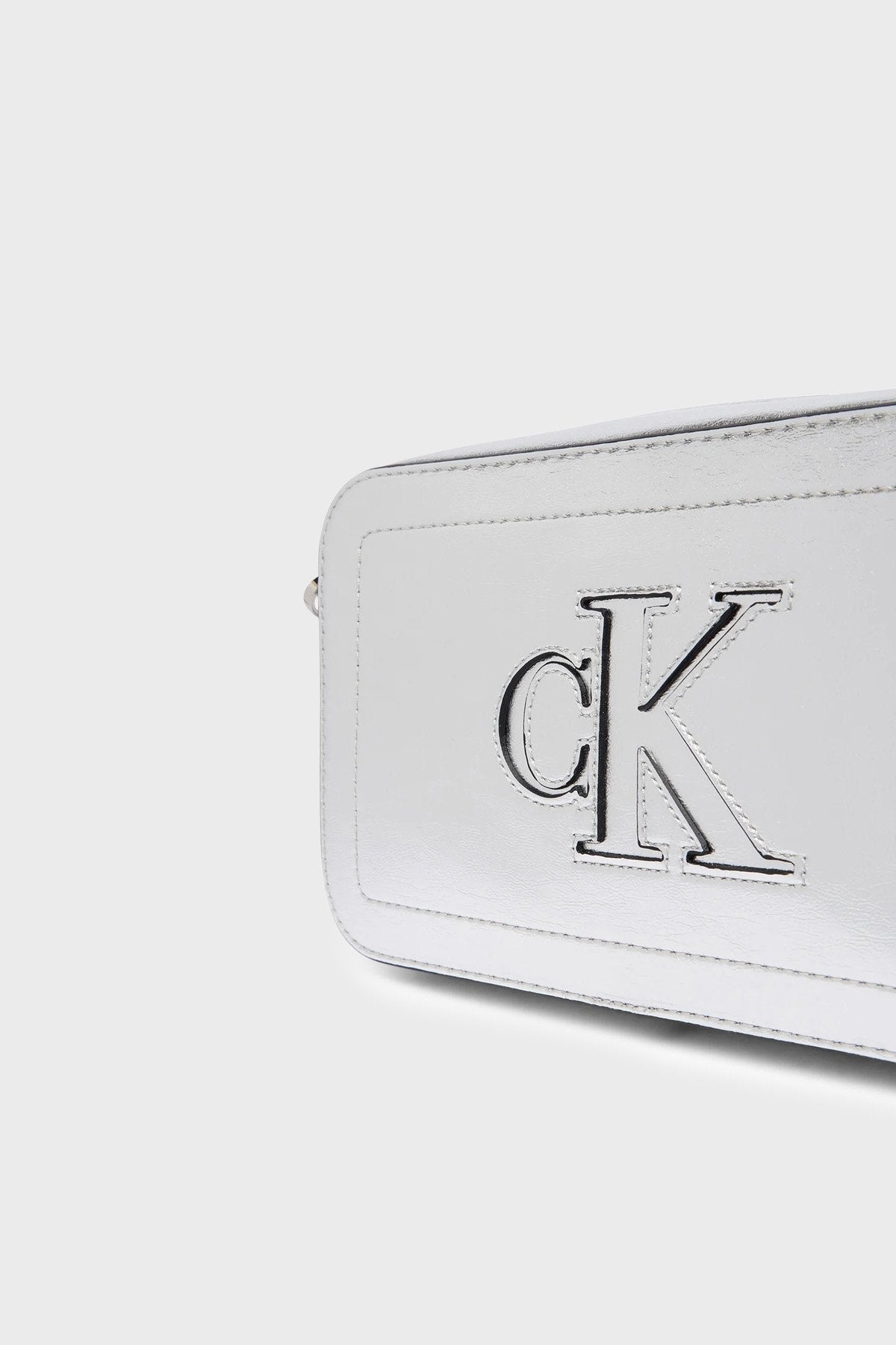 Calvin Klein Kadın Çanta LV04F3896G