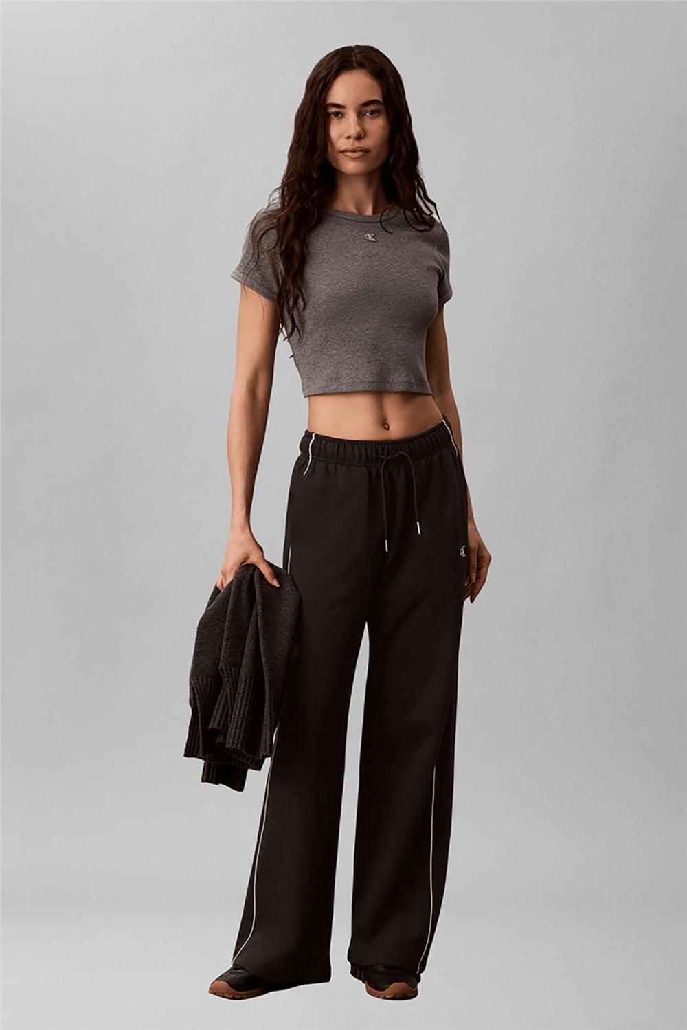 Calvin Klein Logolu Pamuklu Yüksek Bel Bol Paça Kadın Pantolon LV047H258G