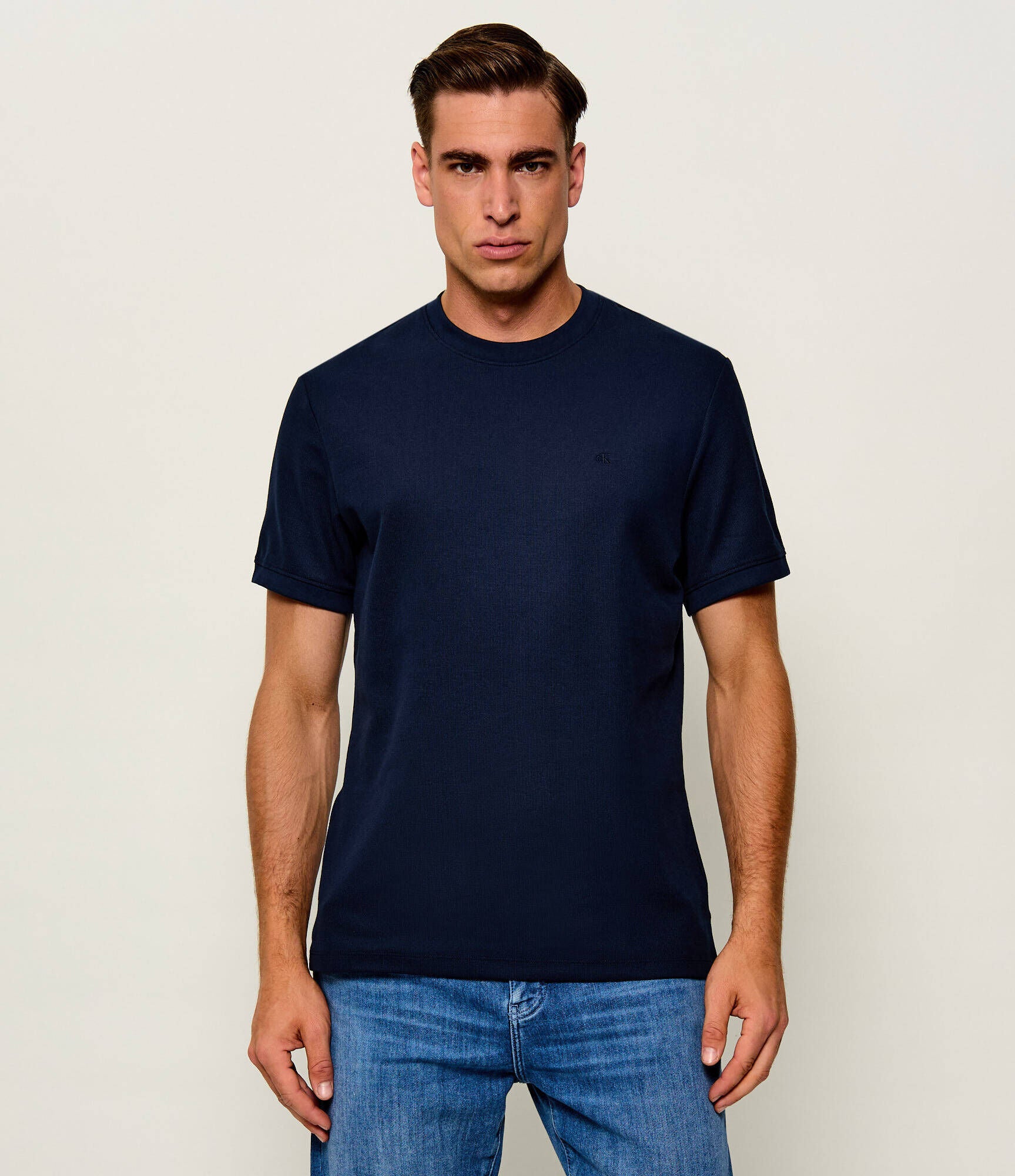 Calvin Klein Slim Micro Waffle Erkek T-Shirt LV04RF206G İkincil görsel