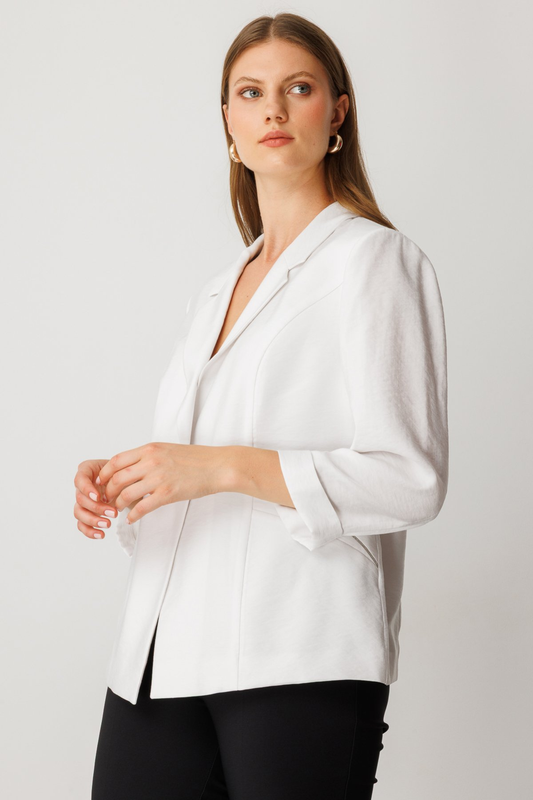 جاكيت إيكول مخطط بتفاصيل حجرية وأكمام مزدوجة