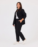 فستان Gala-Xi بمقاسات كبيرة مزين بأزرار مطرزة