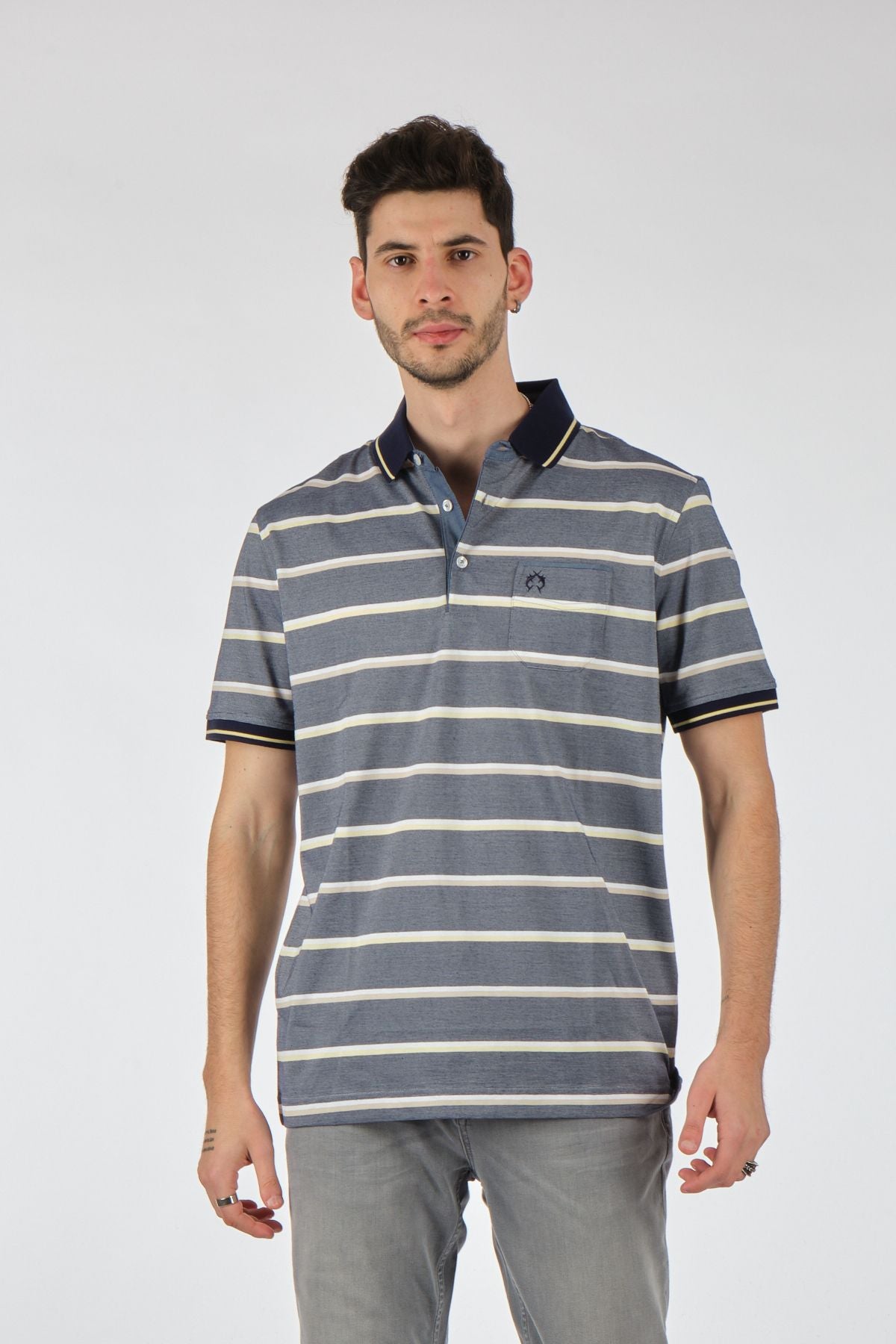 Claudio Campione Çizgili Polo Yaka Erkek T-Shirt - Minimalist Stil Translation missing: tr.content.product_image_main