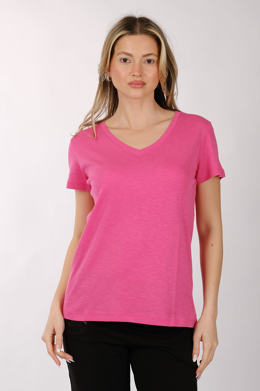 Daido Kadın Oversize V Yaka Kısa Kol Minimalist T-Shirt
