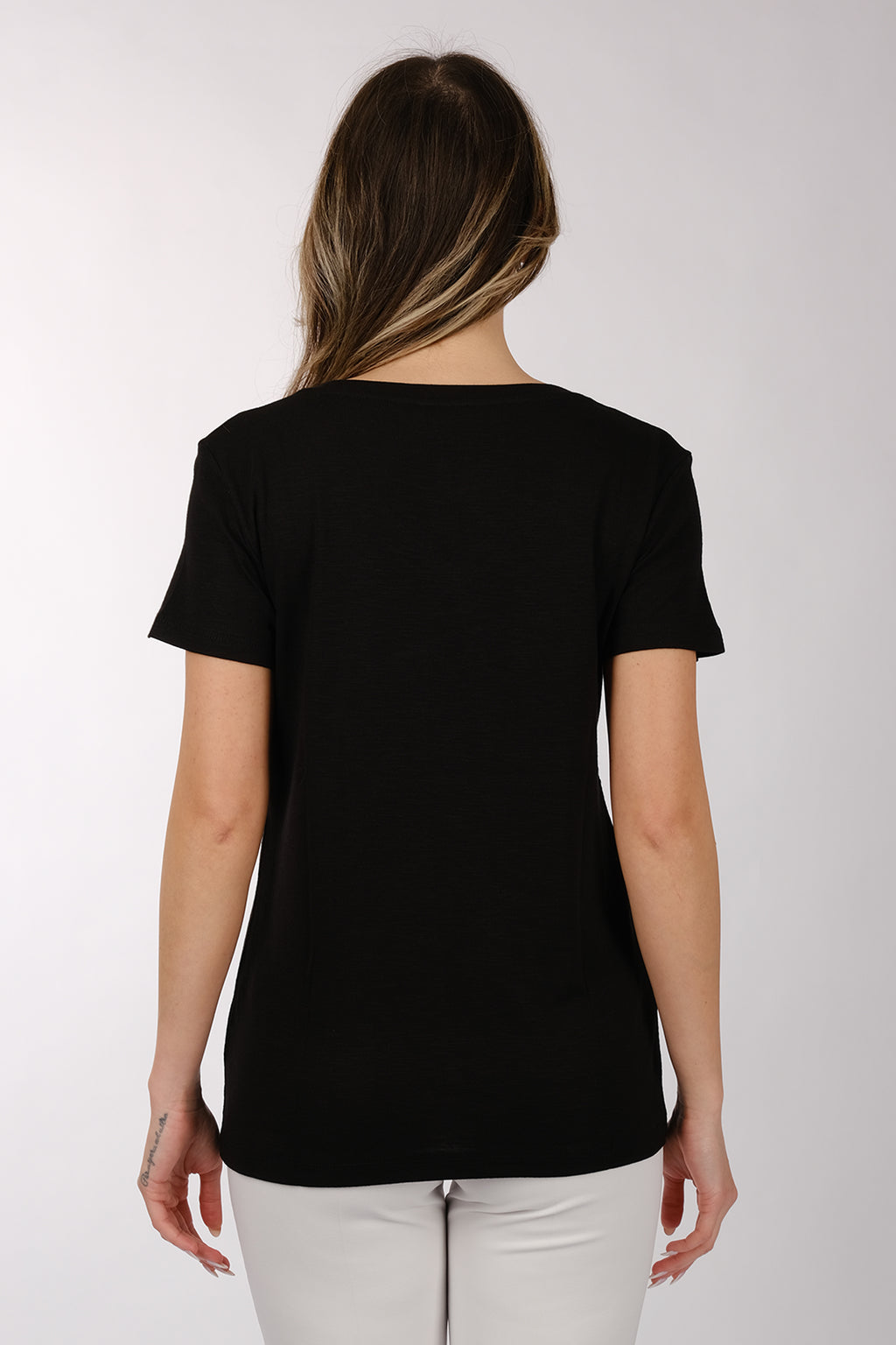 Daido Kadın Oversize V Yaka Kısa Kol Minimalist T-Shirt