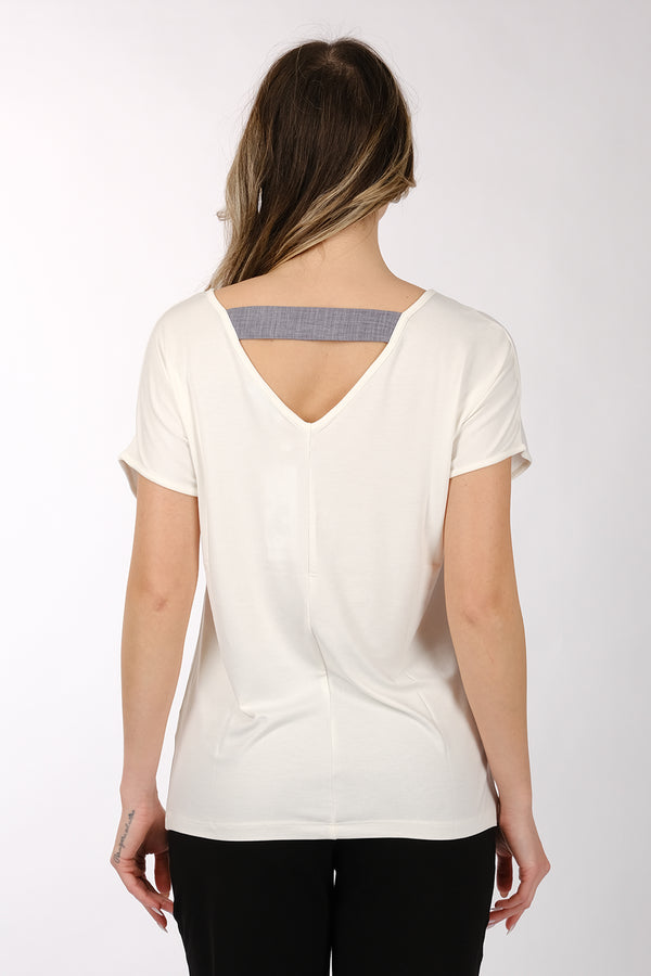 Daıdo Minimalist Oversize V Yaka Kadın Tişört - Günlük Şıklık