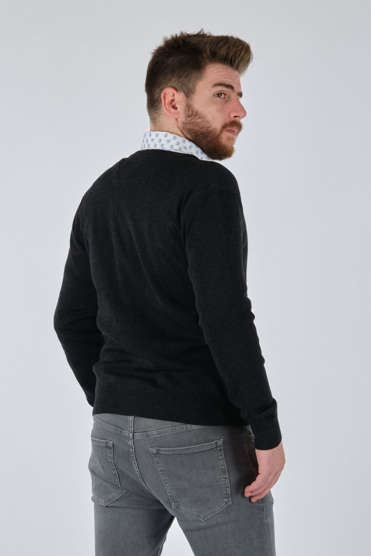 De Blasıo Minimalist V Yaka Erkek Hırka - Oversized & Şık