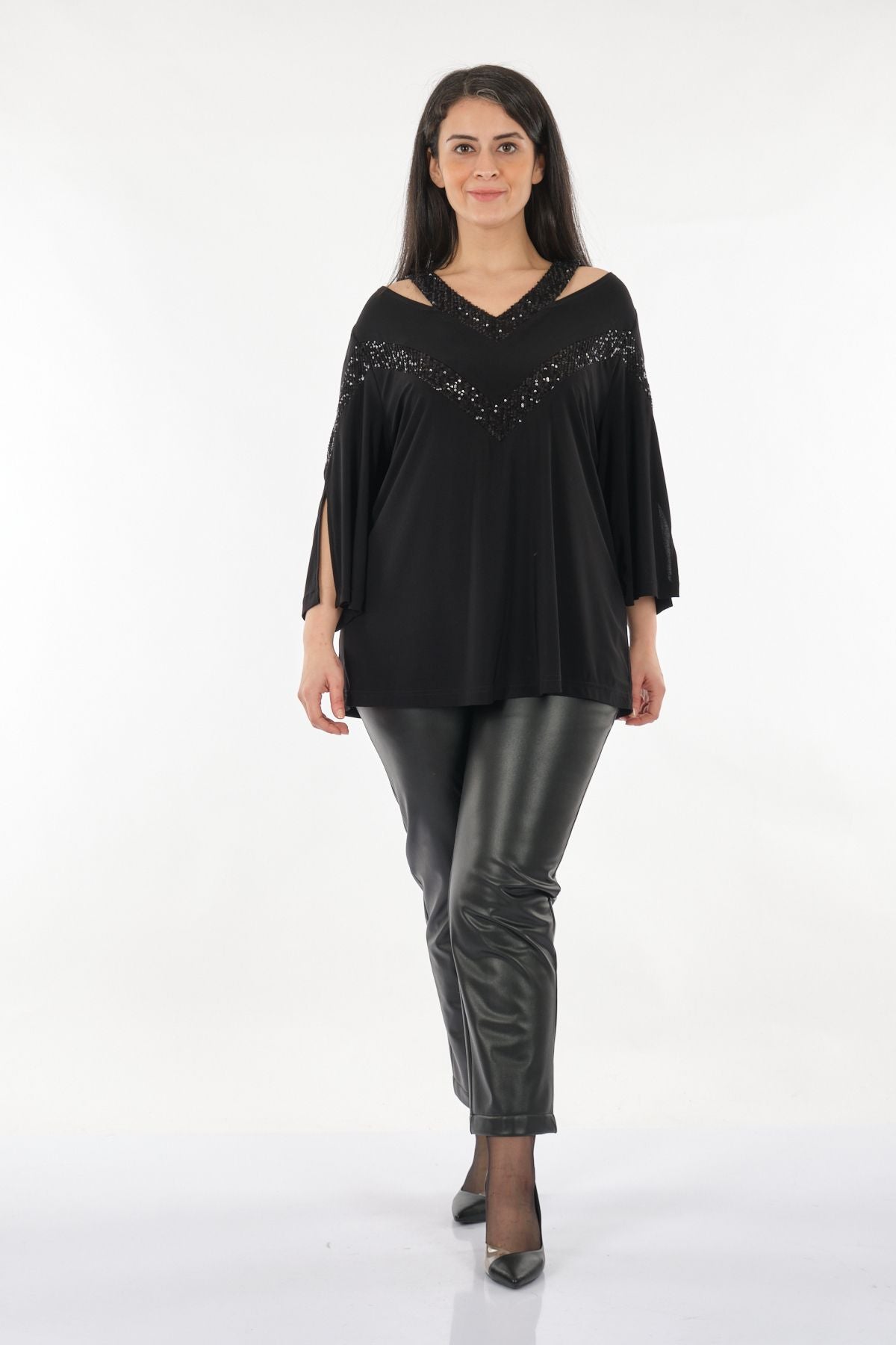 DE WHITE'S Oversize V Yaka 3/4 Kol Pullu Minimalist Bluz Translation missing: ar.content.product_image_main