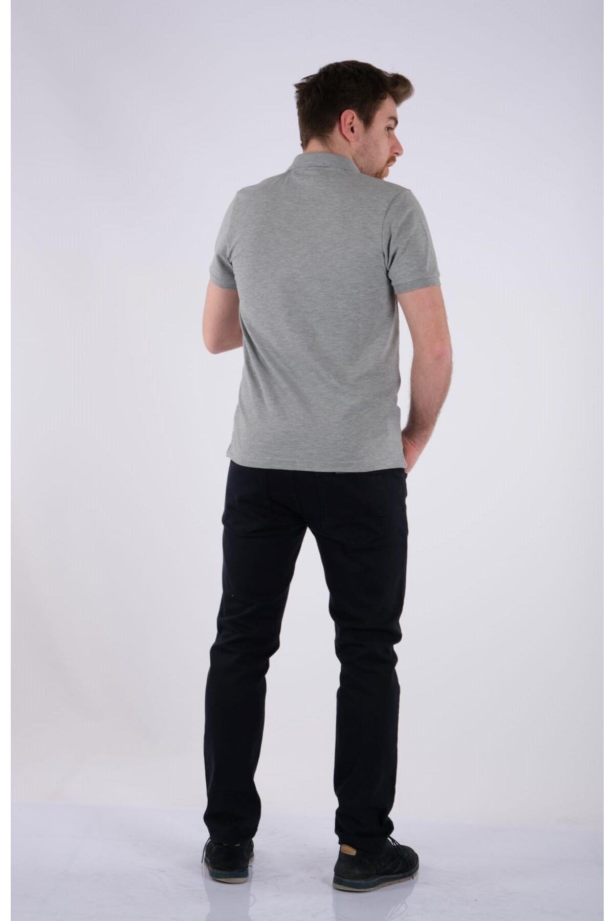 Desen Erkek Minimalist Polo Yaka Kısa Kol T-Shirt - Rahat ve Şık Translation missing: ar.content.product_image_secondary