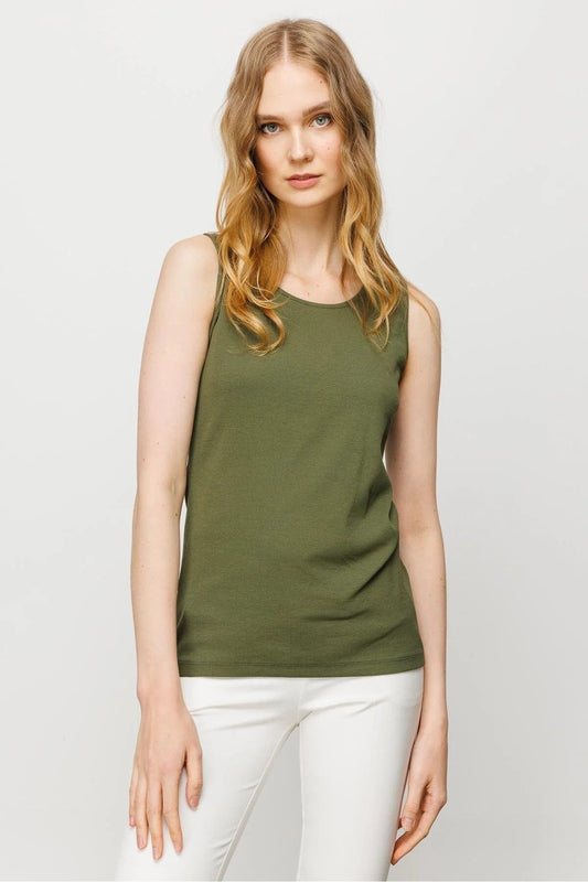 بلوزة نسائية بدون أكمام منقوشة DSN23772