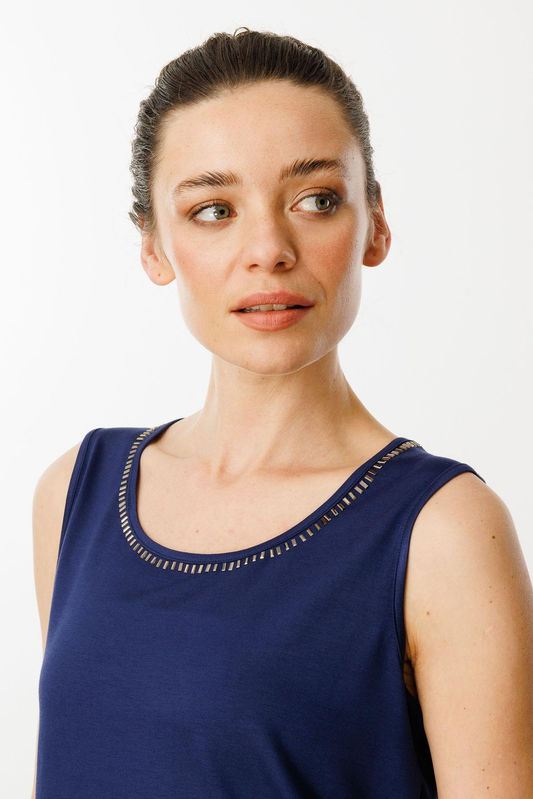 بلوزة نسائية بدون أكمام منقوشة DSN25755 