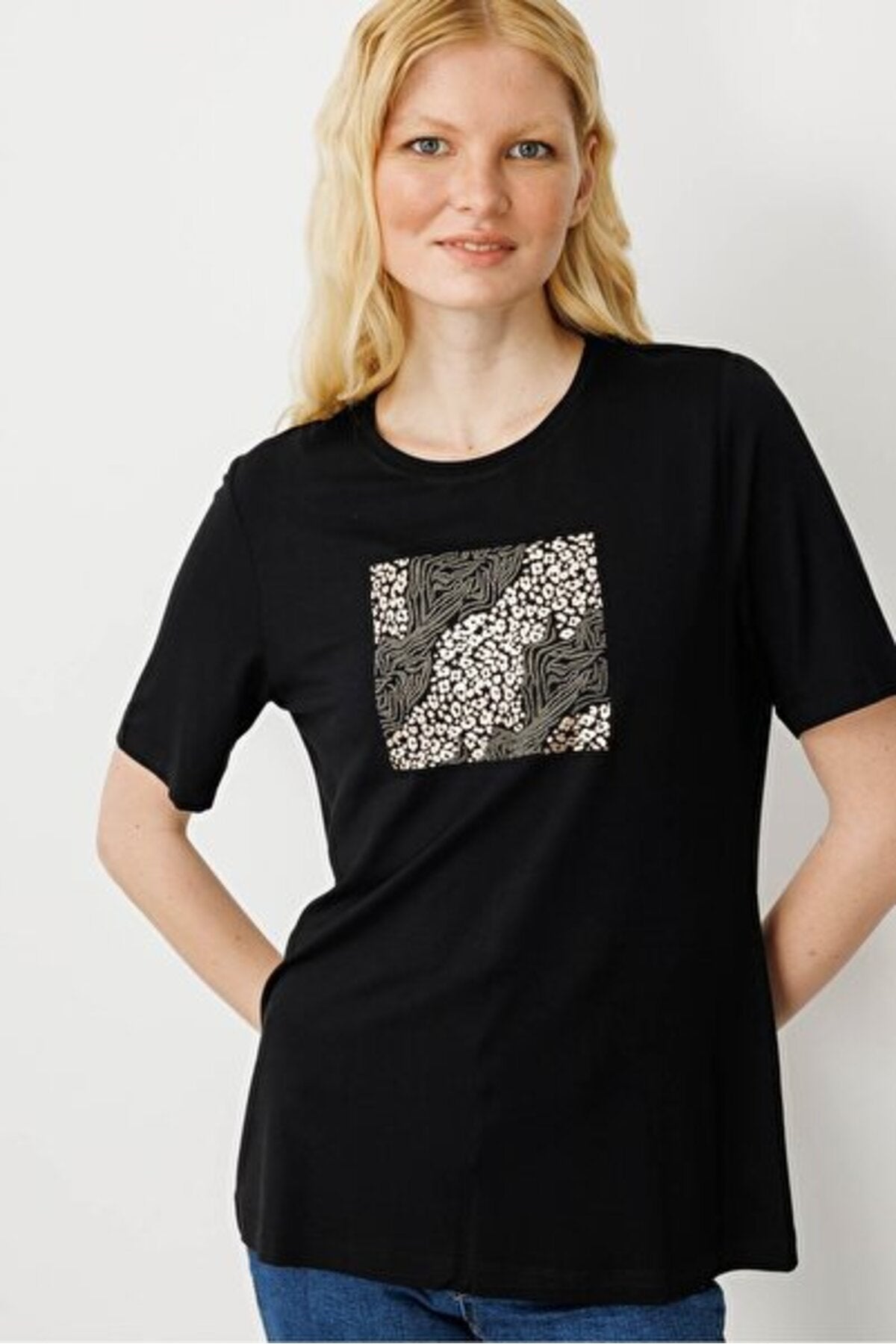 Desen Kadın T-Shirt 26YDSN25834 Translation missing: ar.content.product_image_secondary