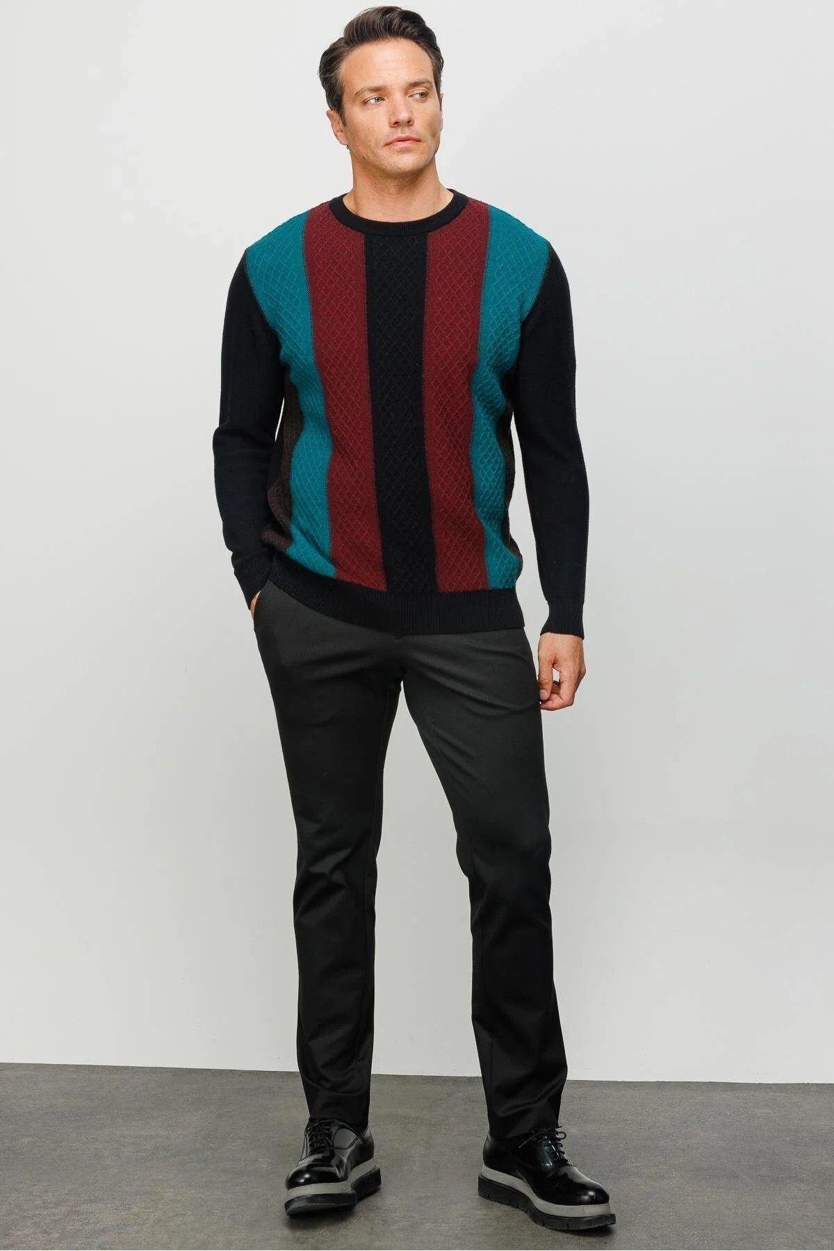 Desen Minimalist Vintage Erkek Uzun Kol Kazak - Regular Fit Translation missing: tr.content.product_image_secondary