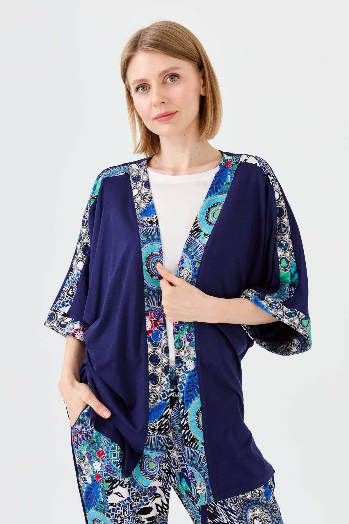 Desen Oversize Kimono Kol 3/4 Kadın Ceket - Rahat ve Şık Translation missing: tr.content.product_image_secondary