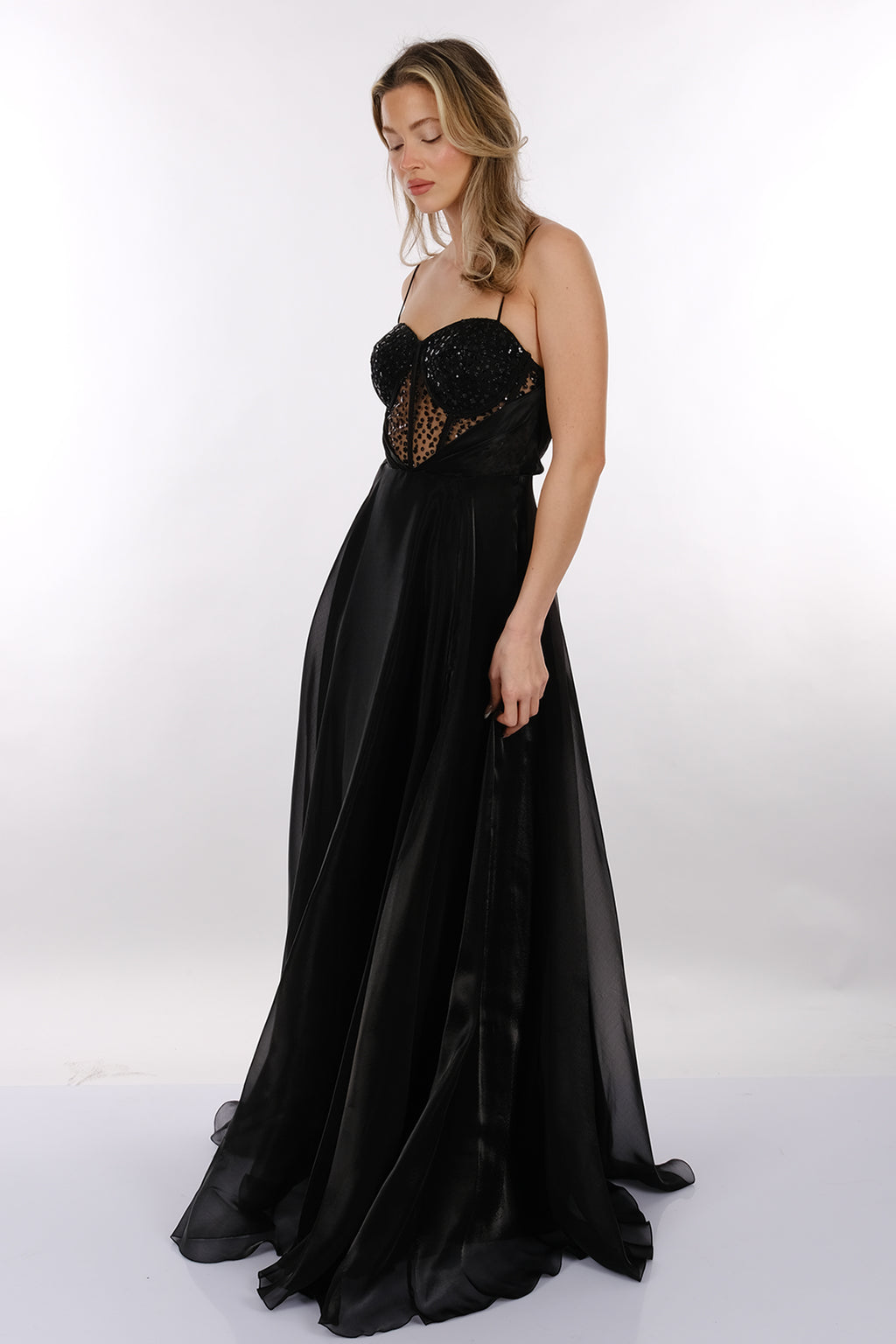 DORİDORCA İp Askılı Kalp Yaka Pullu Maxi Boy Kadın Abiye 00KB6031