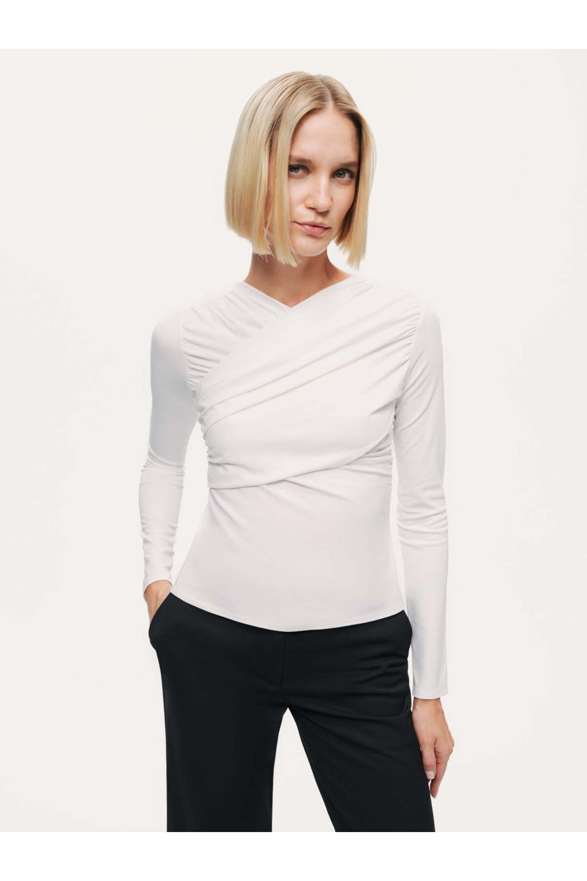 Drape Detaylı Bluz Nocturne Translation missing: ar.content.product_image_main