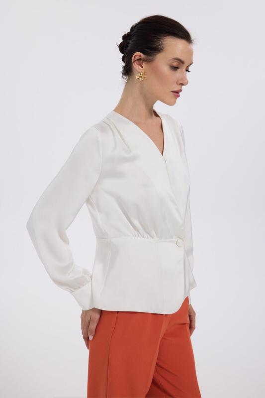 بلوزة نسائية من إيكول 25EKL02037