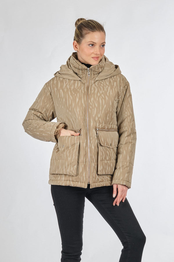 Ekol Oversize Kapüşonlu Minimalist Kadın Kışlık Mont