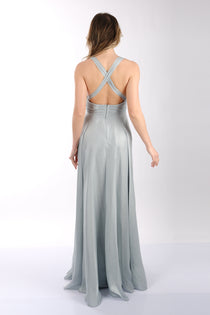DORİDORCA Göğüs Detaylı Geniş Omuzlu Önden Yırtmaçlı Şifon Abiye Elbise