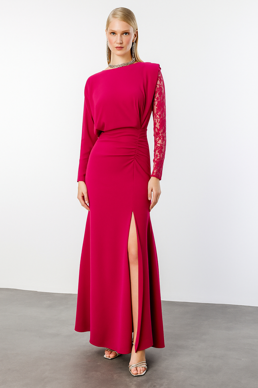 Dantel Kol Krep Yırtmaçlı Elbise Nefeli