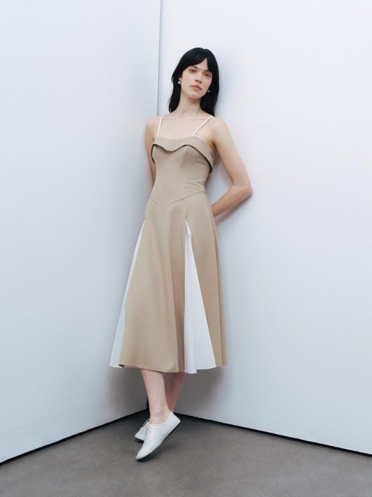 فستان ليلي بتصميم الكورسيه